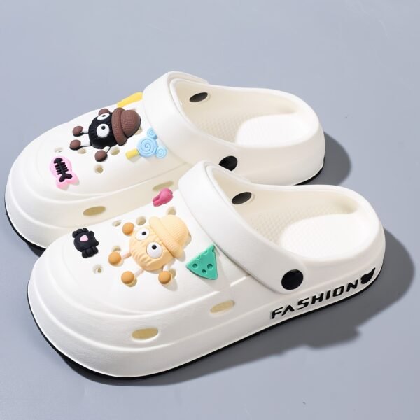 Chaussures Respirantes à Trous avec Personnage de Dessin Animé (TEMU)