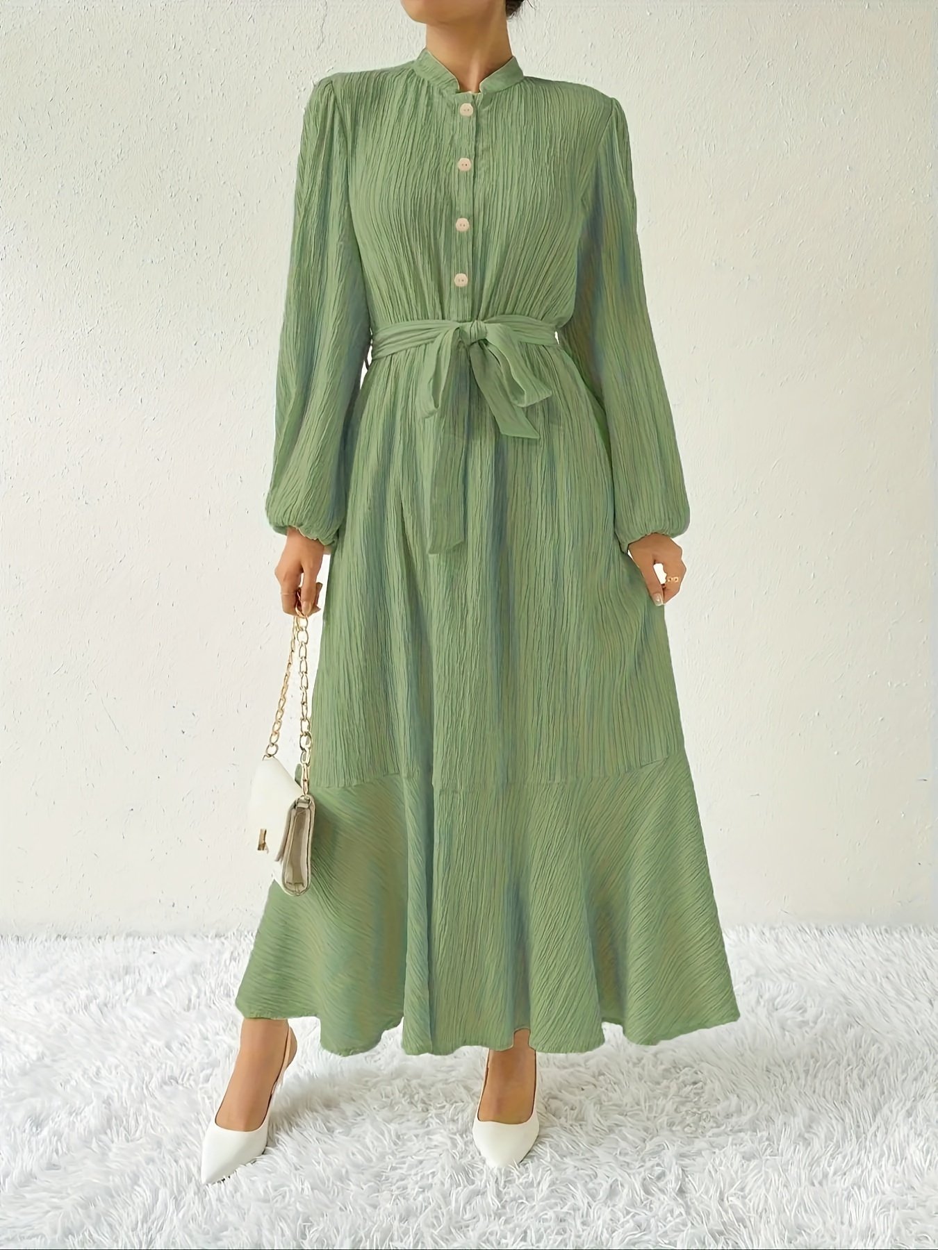 Robe Élégante pour Femme à Manches Lanterne avec Col Montant - Tissu Tricoté, Lavable en Machine, Couleur Unie, Ourlet à Volants, Détail Bouton - Parfaite pour le Printemps/Été/Automne