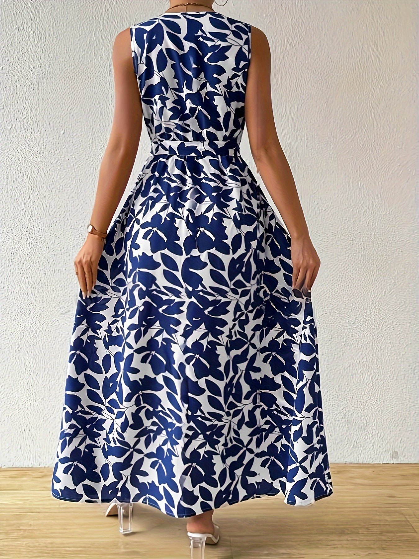 Robe Longue Élégante à Imprimé avec Col Noué et Ceinture