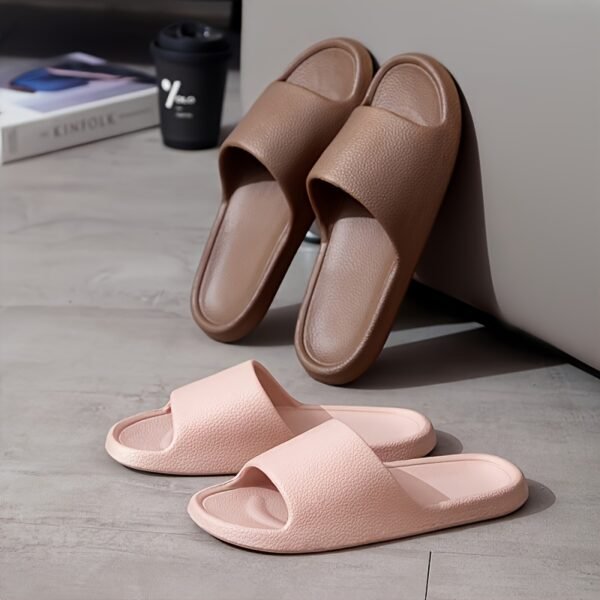 Chaussons à Semelle Épaisse Antidérapants en EVA (TEMU)