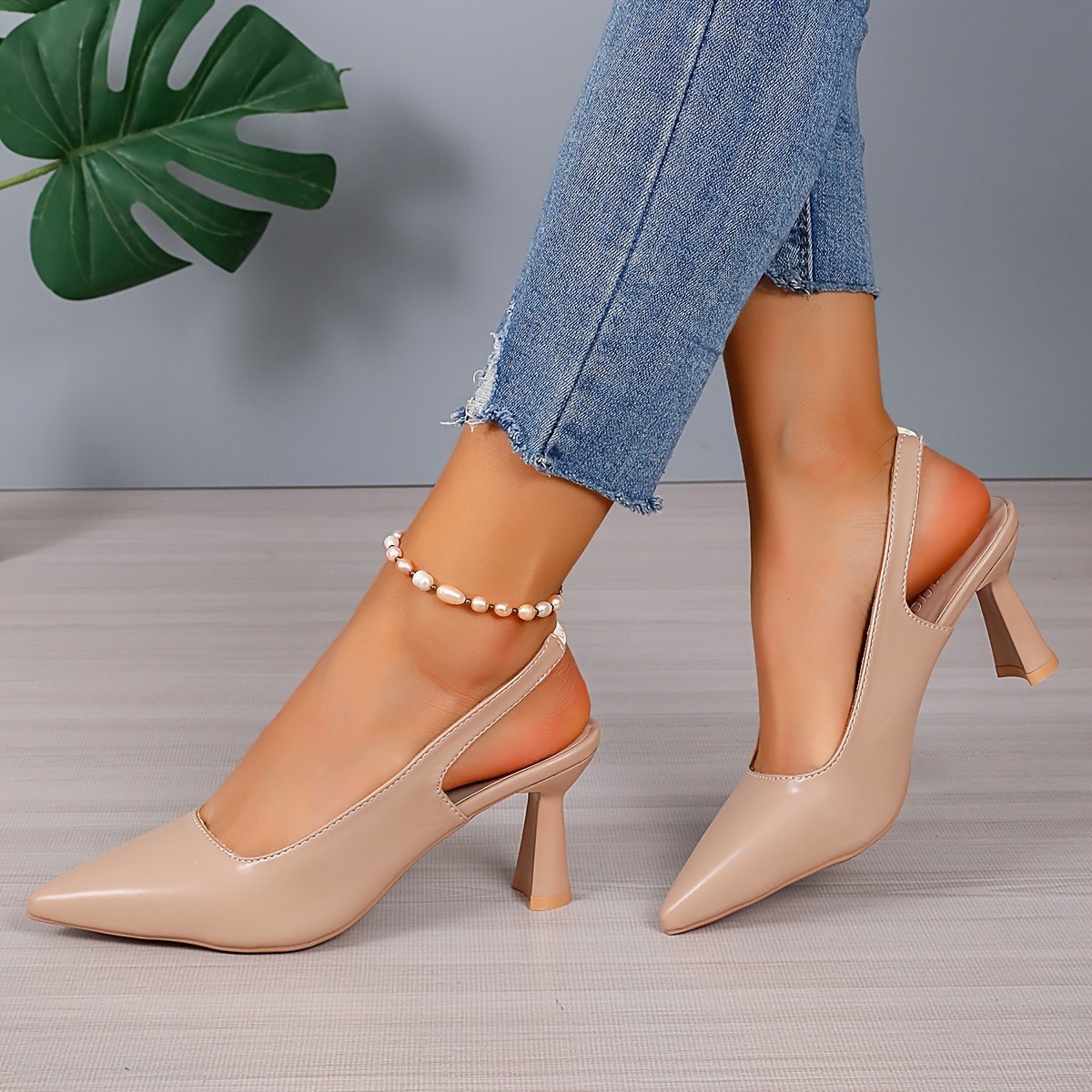 Chaussures Slingback Chic pour Femmes - Bout Pointu, Talon Aiguille, Revêtement en Microfibre Respirant, Accent Scintillant, Polyvalentes Toutes Saisons
