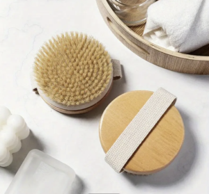 (TEMU)Broche de Massage à Poils Naturels - Poils Denses et Doux avec Manche Ergonomique en Bois pour Usage Humide/Séché,Outil d'Exfoliation Corporelle et Faciale, Sans Piles/Électricité, Idéal pour Peaux Sensibles