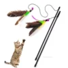 Jouets amusants pour chaton, tige de jouet interactive avec cloche et plumes, jouets pour chats.