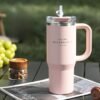 Gobelet Isolé en Acier Inoxydable 900ml avec Paille et Poignée, Étanche, Sans BPA(TEMU)