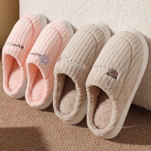 Chaussons d'intérieur- Enfiler avec dessus en tissu doux et semelle  antidérapante (TEMU)