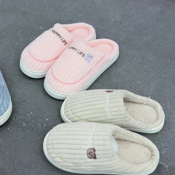 Chaussons d'intérieur- Enfiler avec dessus en tissu doux et semelle  antidérapante (TEMU)